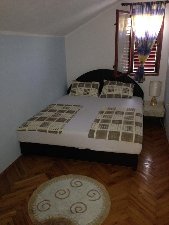 Apartments Aleksic Сутоморе Стая снимка
