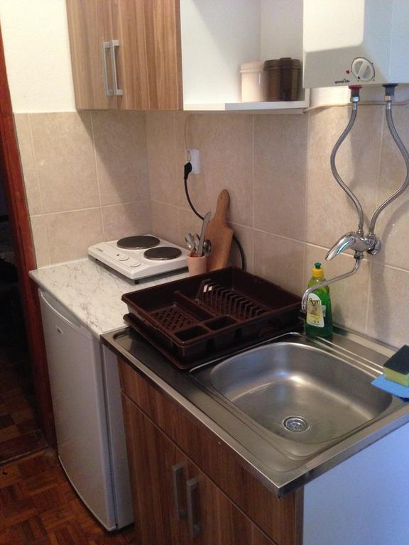 Apartments Aleksic Сутоморе Екстериор снимка