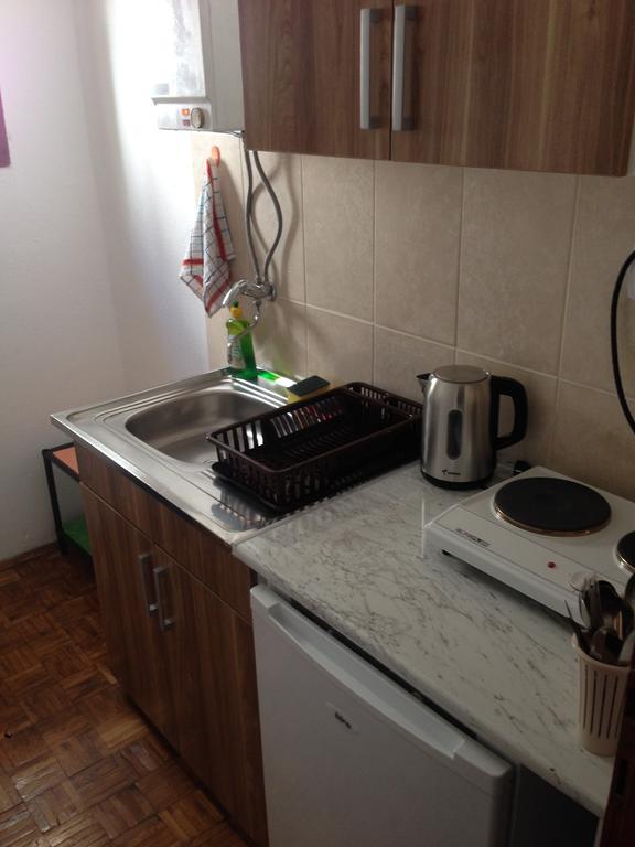 Apartments Aleksic Сутоморе Екстериор снимка