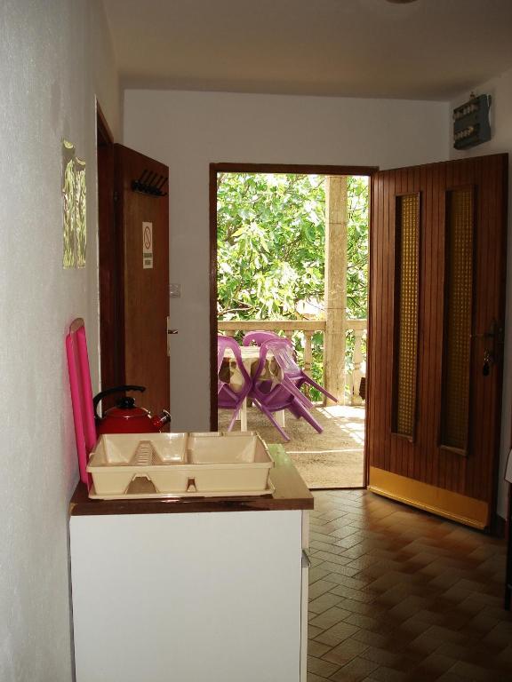 Apartments Aleksic Сутоморе Екстериор снимка